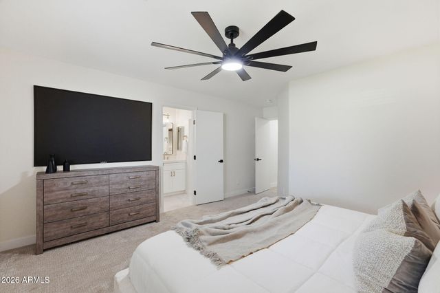 1146 W 20TH Avenue, Apache Junction, AZ 85120