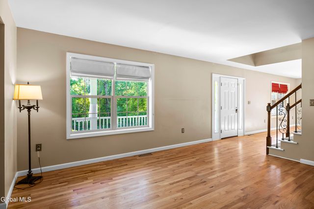 206 N Lake Avenue, Brunswick, NY 12180
