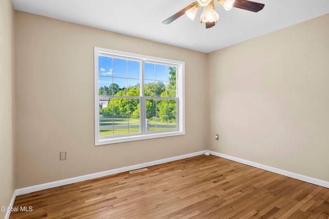 206 N Lake Avenue, Brunswick, NY 12180