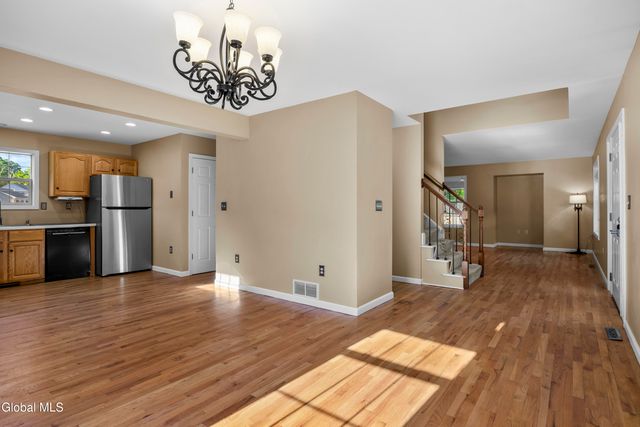 206 N Lake Avenue, Brunswick, NY 12180