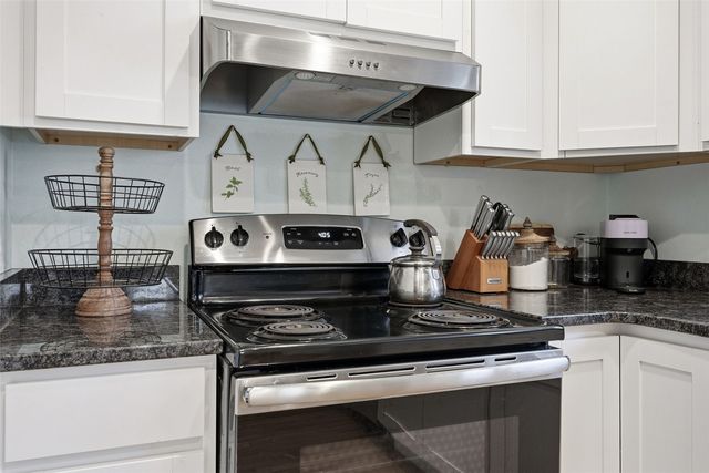 618 Dearborn Street, Iowa City, IA 52240