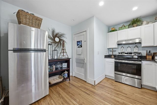 618 Dearborn Street, Iowa City, IA 52240