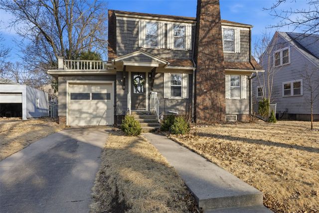 618 Dearborn Street, Iowa City, IA 52240