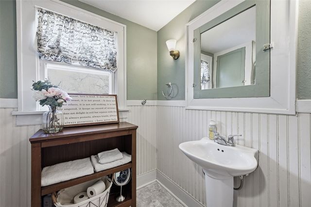 618 Dearborn Street, Iowa City, IA 52240