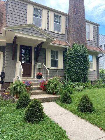 618 Dearborn Street, Iowa City, IA 52240