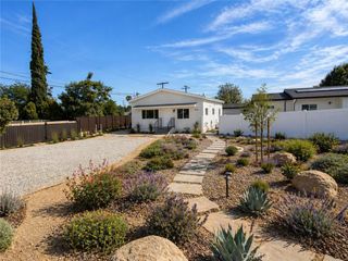 9132 Balcom Avenue, Northridge, CA 91325