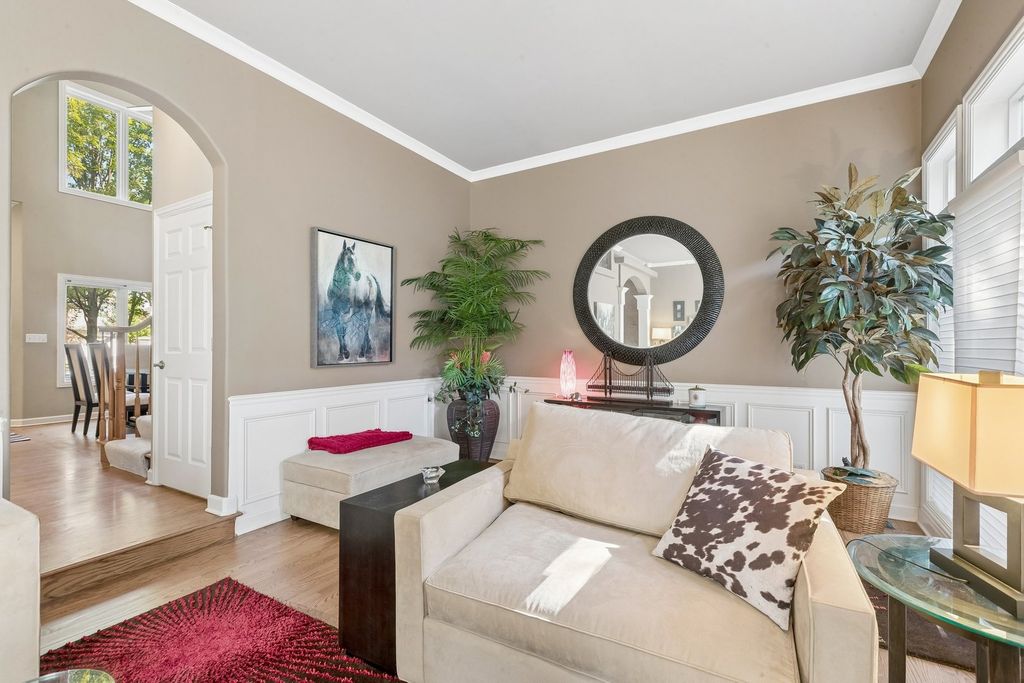 876 N MAPLE Avenue, Palatine, IL 60067 — photo 4