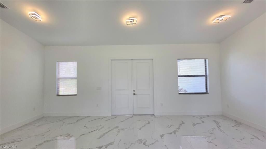 2915 28th ST SW, LEHIGH ACRES, FL 33976 — photo 4