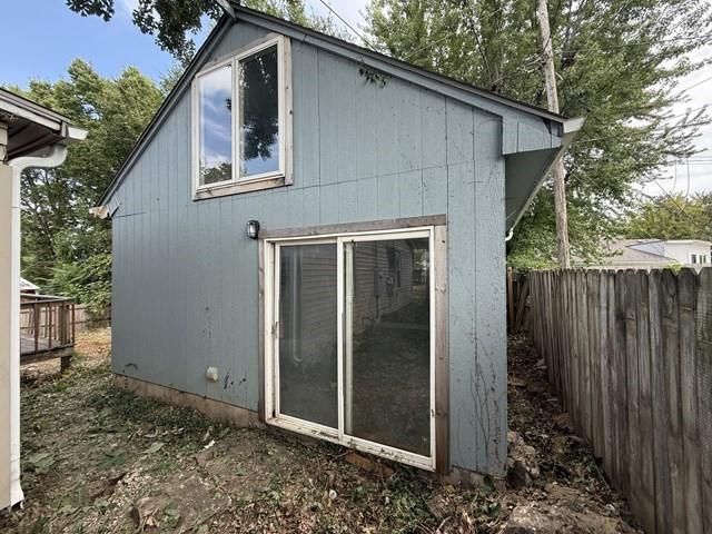 3035 Donnelly Avenue, Kansas City, MO 64129