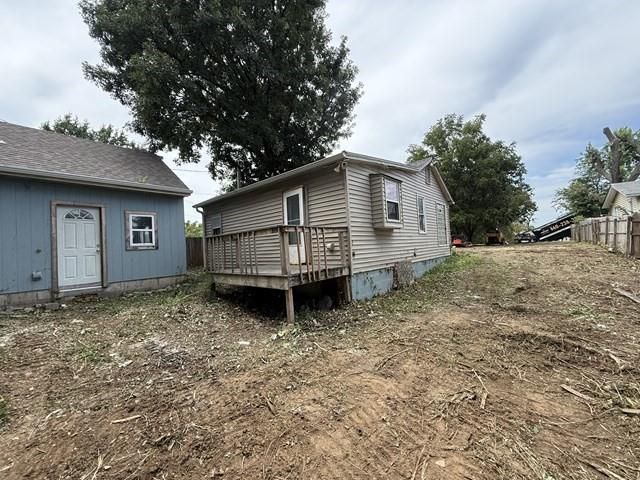 3035 Donnelly Avenue, Kansas City, MO 64129