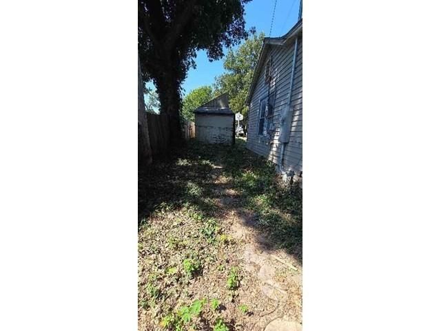 3035 Donnelly Avenue, Kansas City, MO 64129