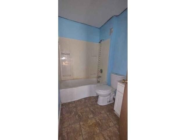 3035 Donnelly Avenue, Kansas City, MO 64129