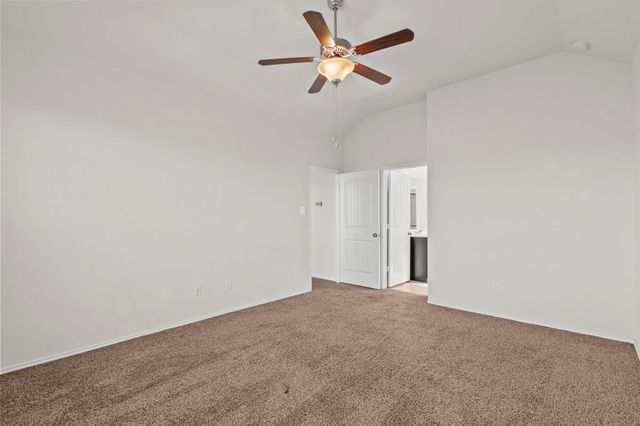 506 Waterside Ridge Lane, La Marque, TX 77568