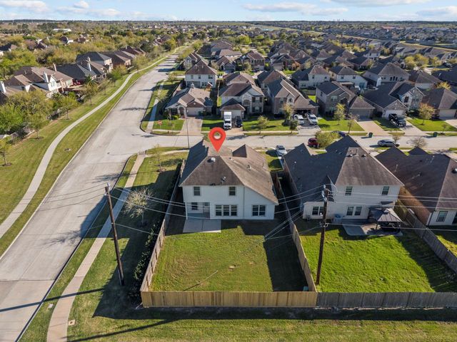 506 Waterside Ridge Lane, La Marque, TX 77568