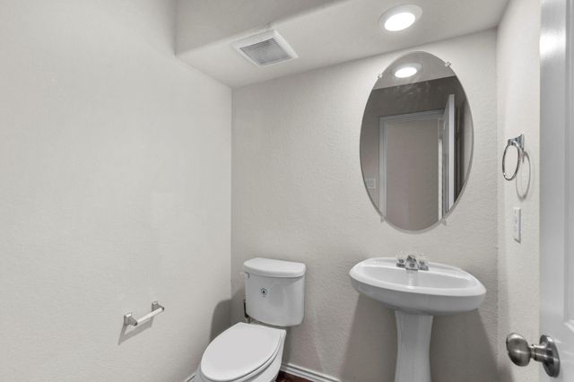 506 Waterside Ridge Lane, La Marque, TX 77568