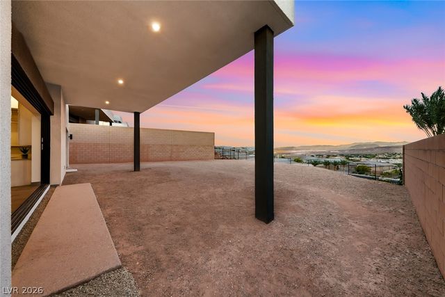 30 Sand Star Lane, Henderson, NV 89011