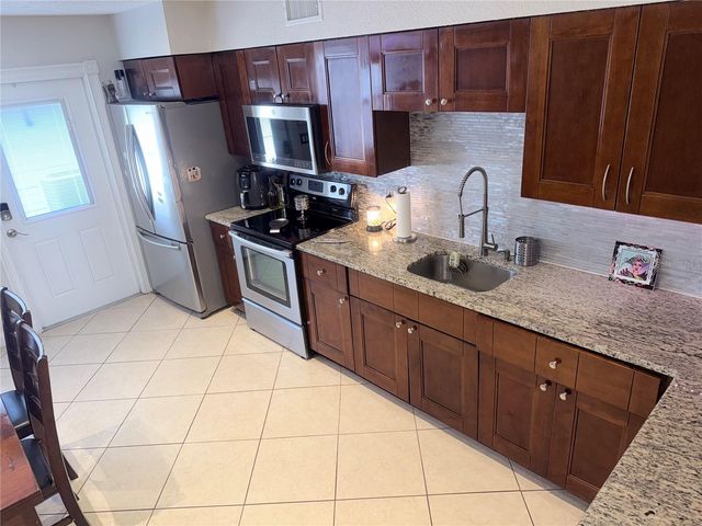 7321 JACKSON SPRINGS ROAD, Tampa, FL 33634