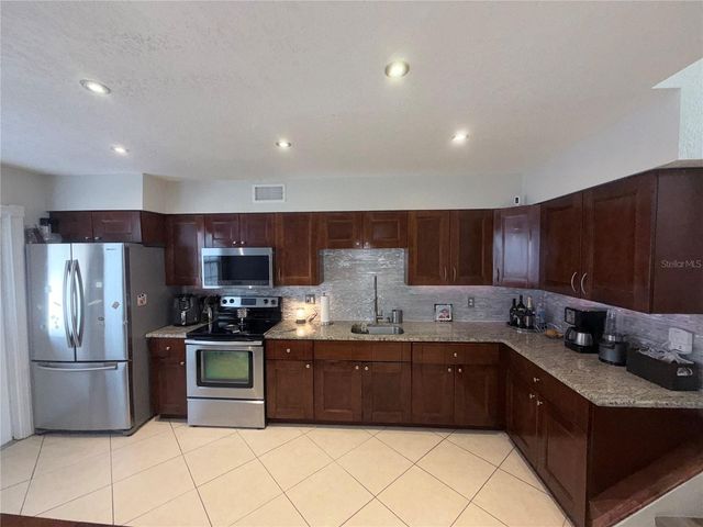 7321 JACKSON SPRINGS ROAD, Tampa, FL 33634