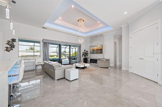 3619 SE 16TH PLACE, Cape Coral, FL 33904