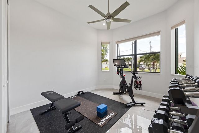 3619 SE 16TH PLACE, Cape Coral, FL 33904