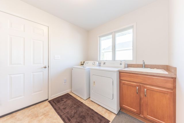 116 Joann Trail, Bridgewater Twp, MI 48176