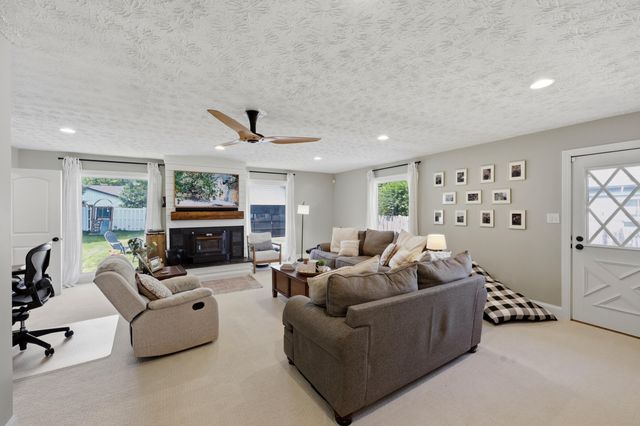 576 Rosemill Drive, Lexington, KY 40503
