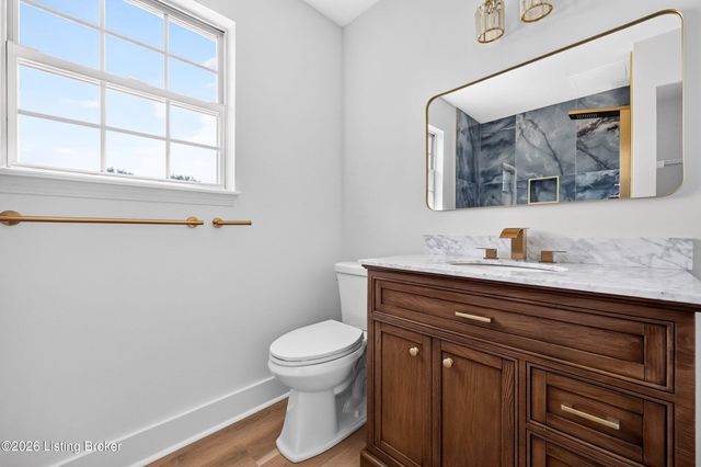 4609 Slate Run Ct, Louisville, KY 40229