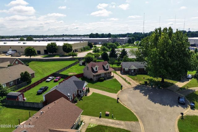 4609 Slate Run Ct, Louisville, KY 40229