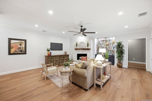 1706 Eagle Meadow, San Antonio, TX 78248