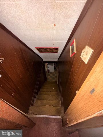 136 KINGSTON RD, Baltimore, MD 21220