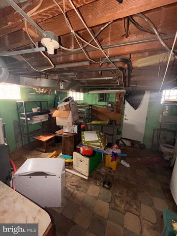 136 KINGSTON RD, Baltimore, MD 21220