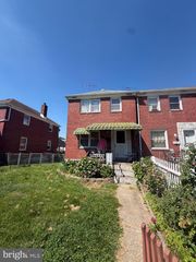136 KINGSTON RD, Baltimore, MD 21220