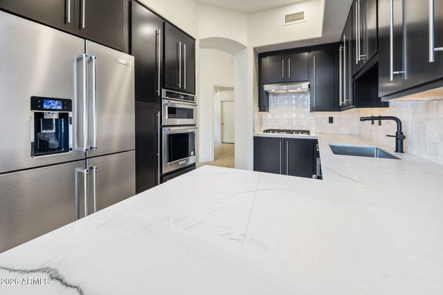 14450 N THOMPSON PEAK Parkway 132, Scottsdale, AZ 85260