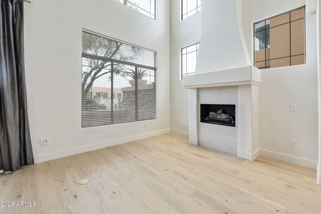 14450 N THOMPSON PEAK Parkway 132, Scottsdale, AZ 85260