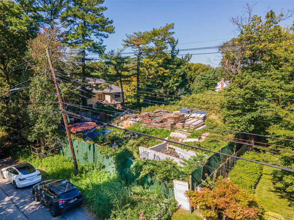 240-17 Poplar Street, Little Neck, NY 11363 — photo 4
