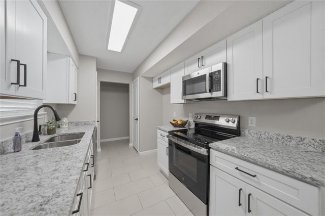 4723 Crest Drive, Arlington, TX 76017