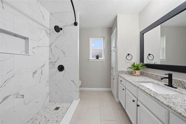 4723 Crest Drive, Arlington, TX 76017