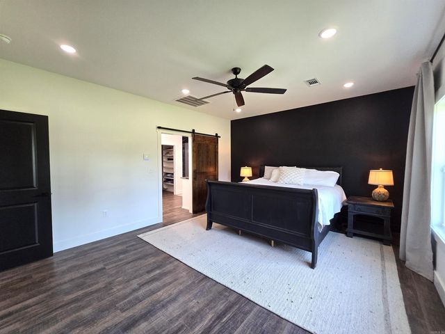 39 Republican Loop, Greenbrier, AR 72058