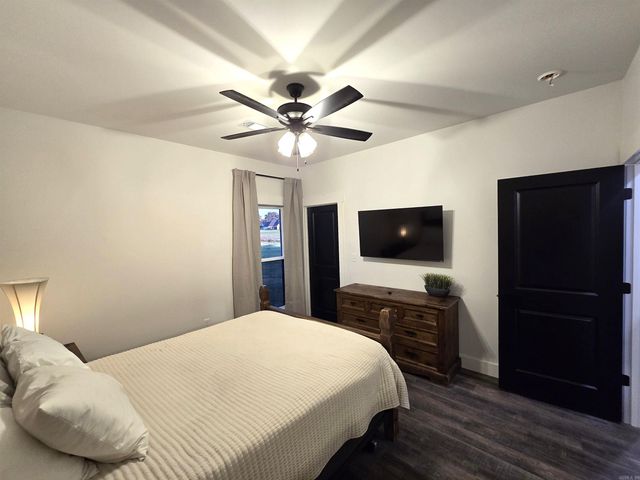 39 Republican Loop, Greenbrier, AR 72058