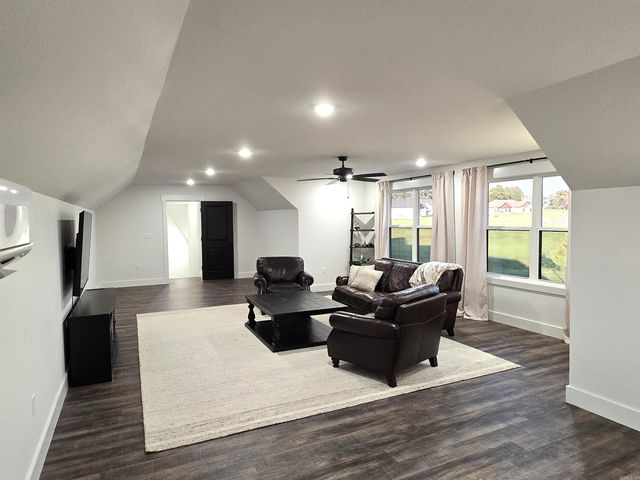 39 Republican Loop, Greenbrier, AR 72058