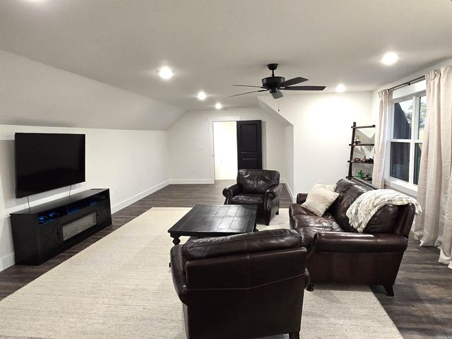 39 Republican Loop, Greenbrier, AR 72058