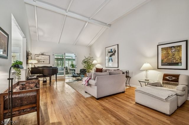 4 Brandywine Ct, Scotch Plains Twp., NJ 07076