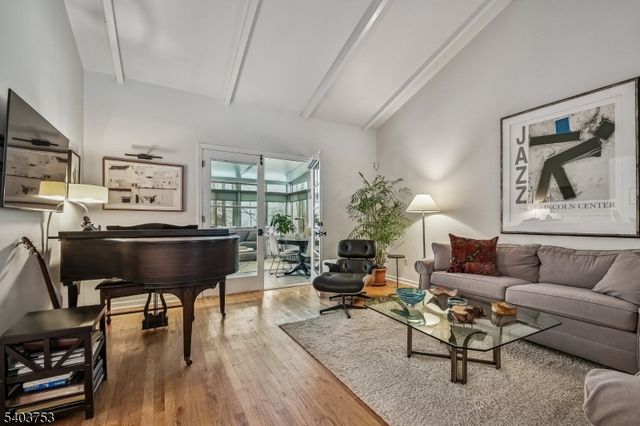 4 Brandywine Ct, Scotch Plains Twp., NJ 07076