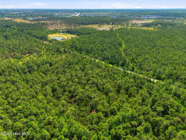 7604 Plantation Road, Wilmington, NC 28411