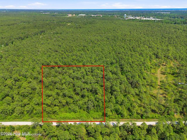 7604 Plantation Road, Wilmington, NC 28411