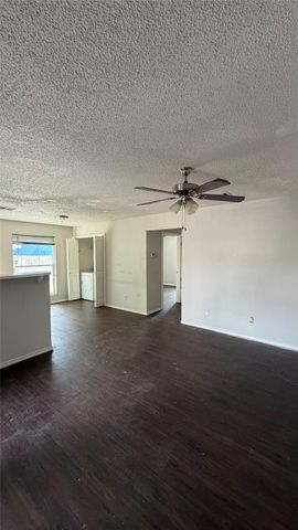 8201 Riverstone DR, Austin, TX 78724