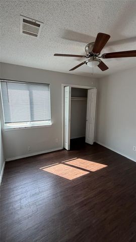 8201 Riverstone DR, Austin, TX 78724