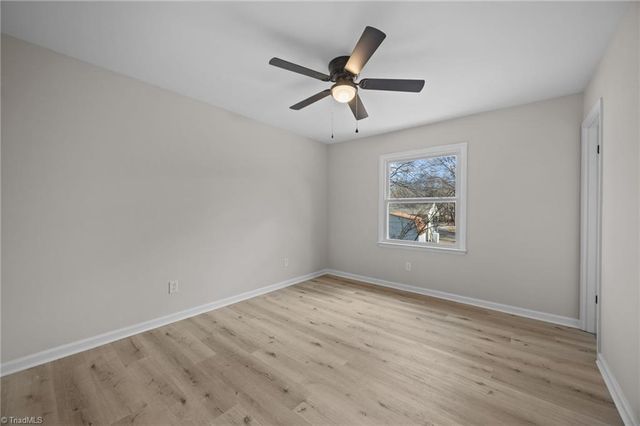 5207 Butterfield Drive, Winston-salem, NC 27105