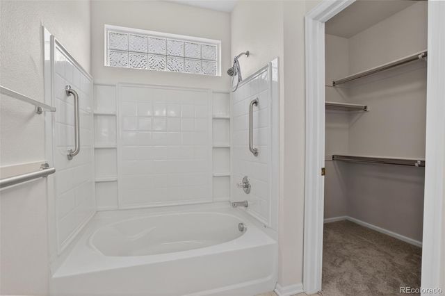 1201 S Fultondale Court, Aurora, CO 80018