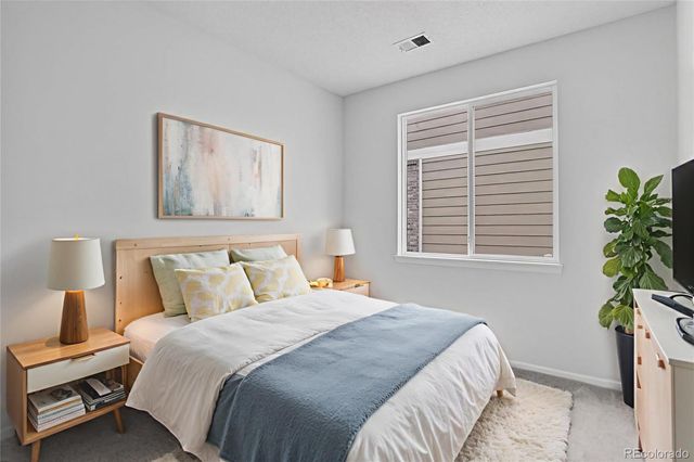 1201 S Fultondale Court, Aurora, CO 80018